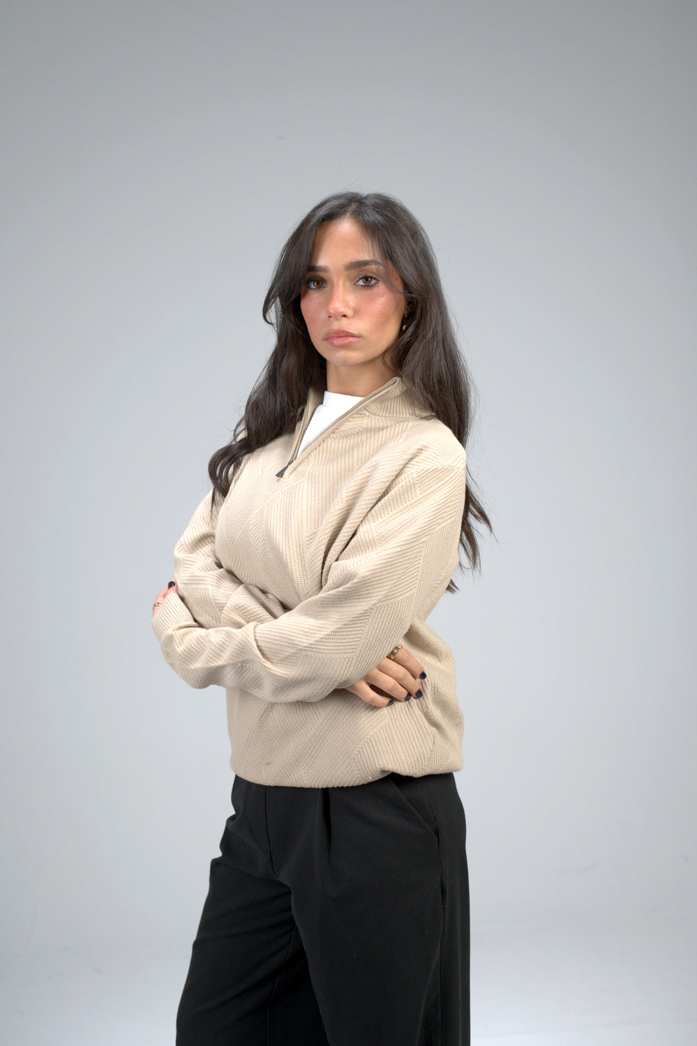 Beige Zip Knit Sweater – Textured Pattern