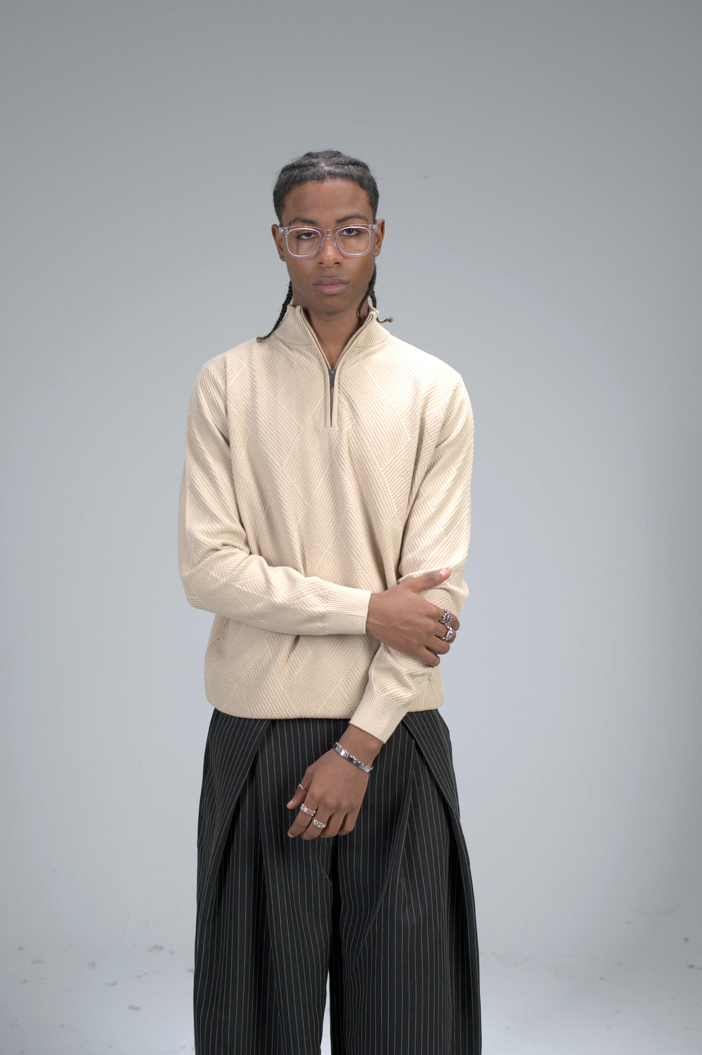 Beige Zip Knit Sweater – Textured Pattern