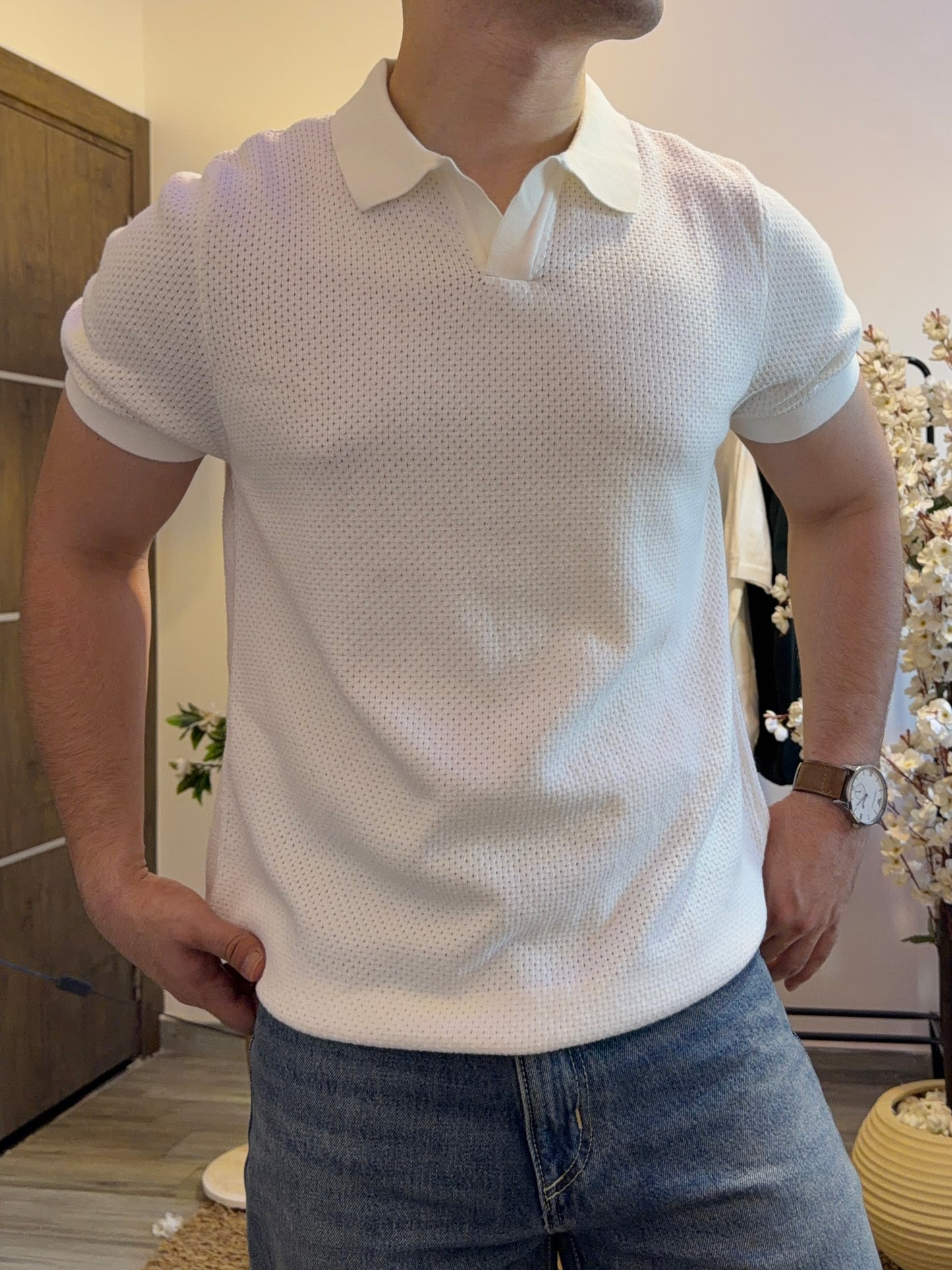 Open-Collar Knit Polo - White