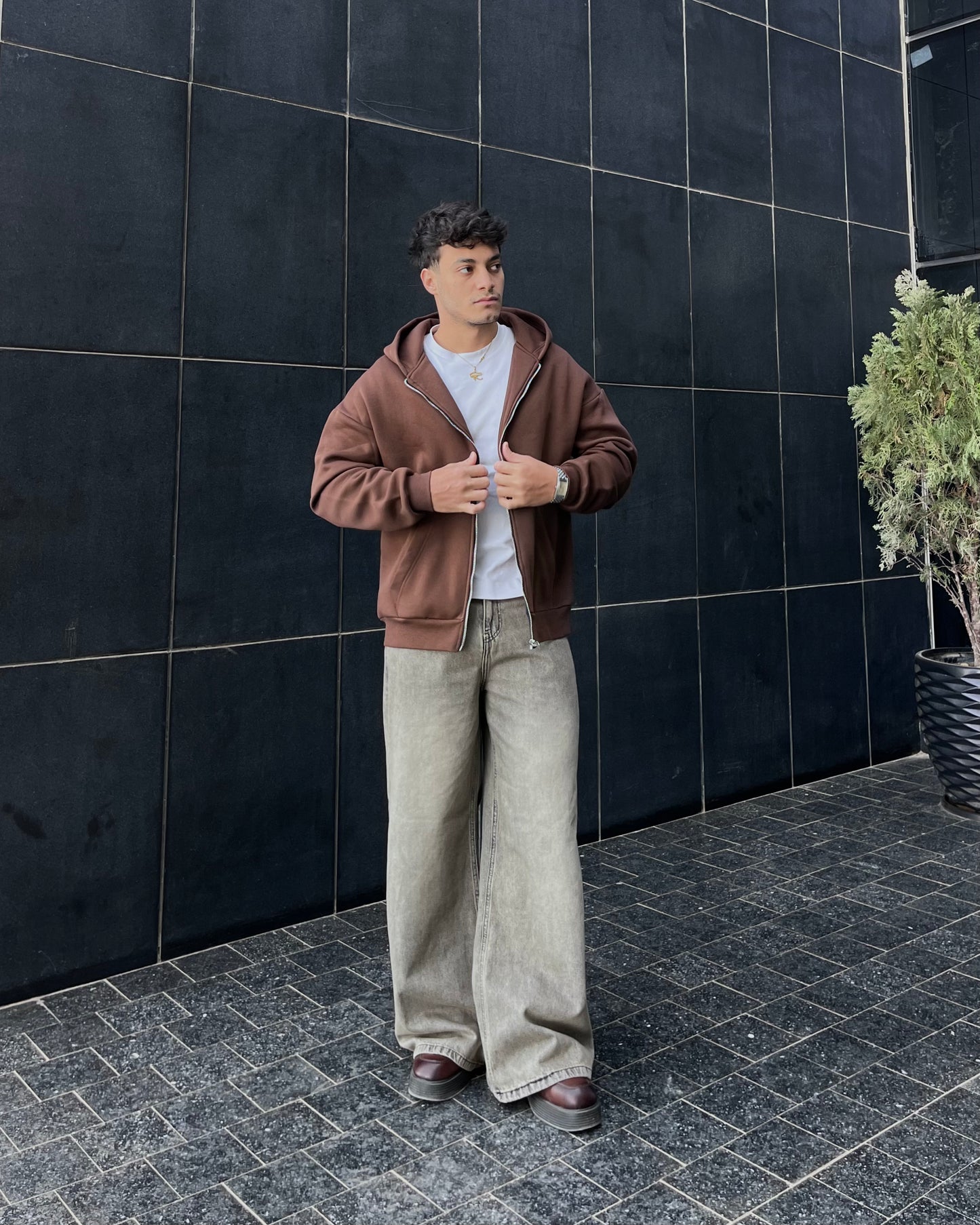 Brown Oversized zip up hoodie