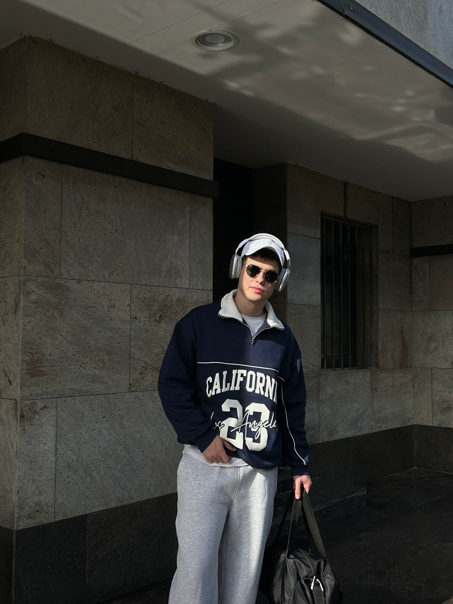 Dark Blue sweatshirt with quarter zip