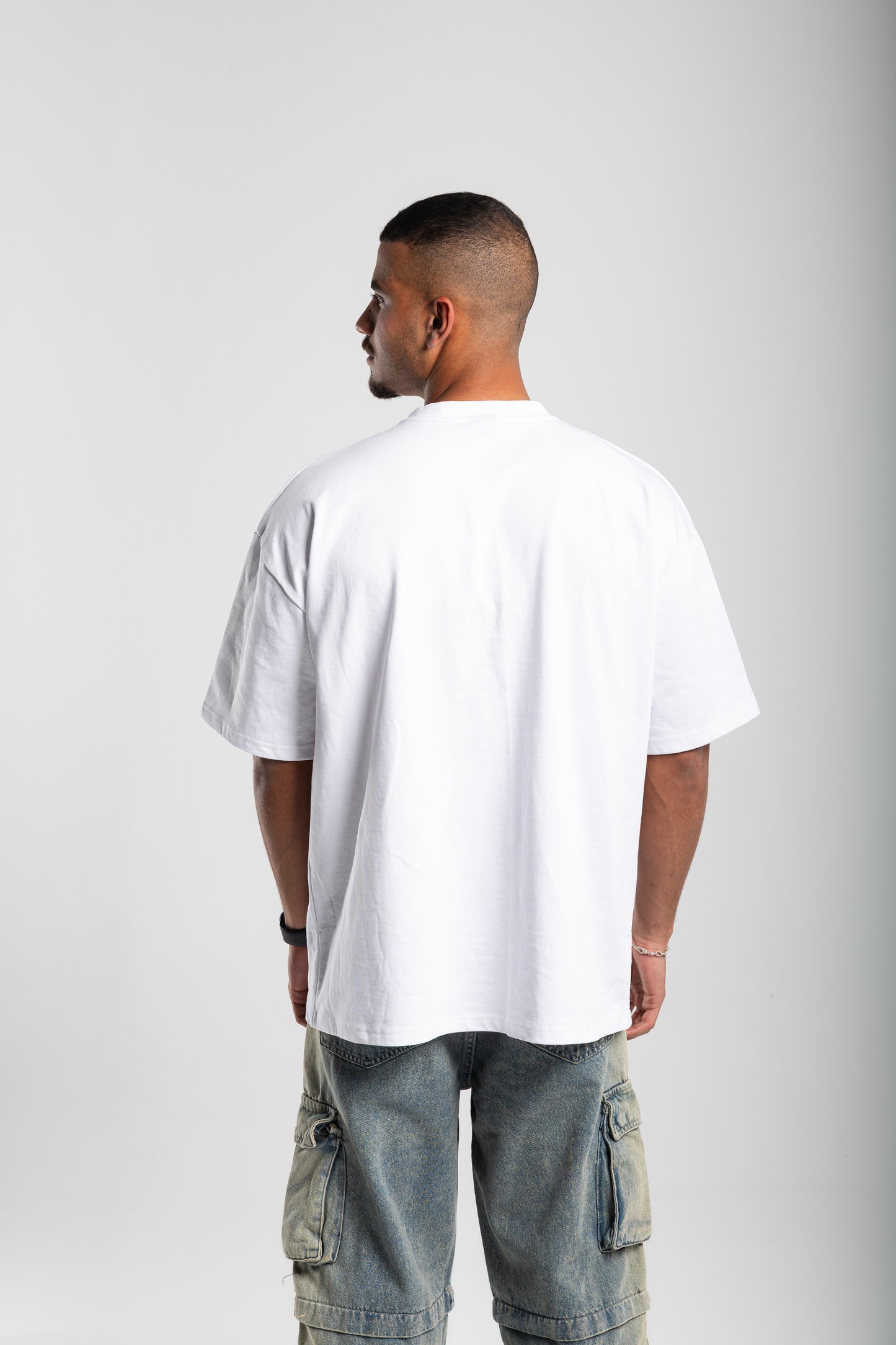Plain white oversized t-shirt