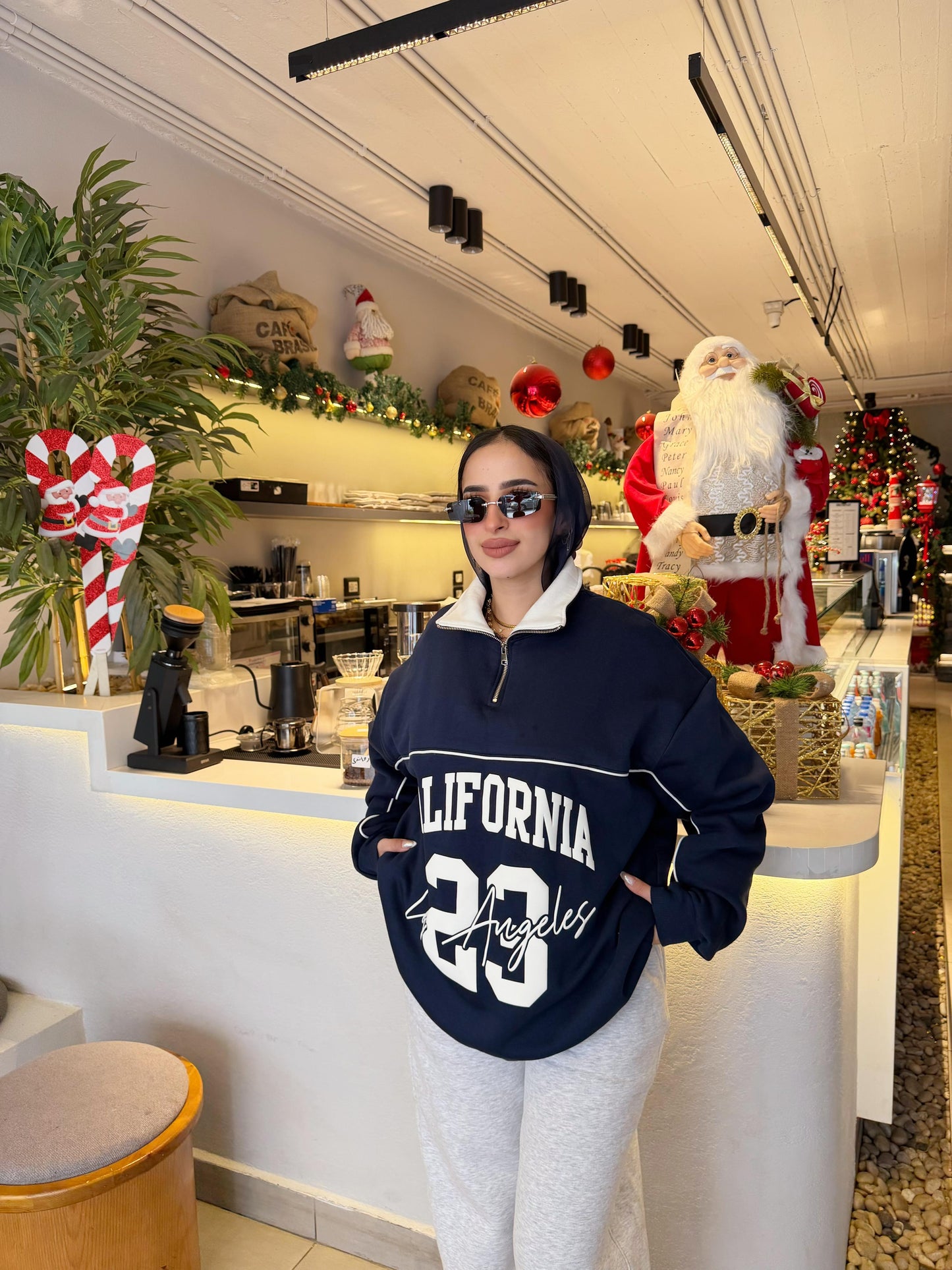 Dark Blue sweatshirt with quarter zip